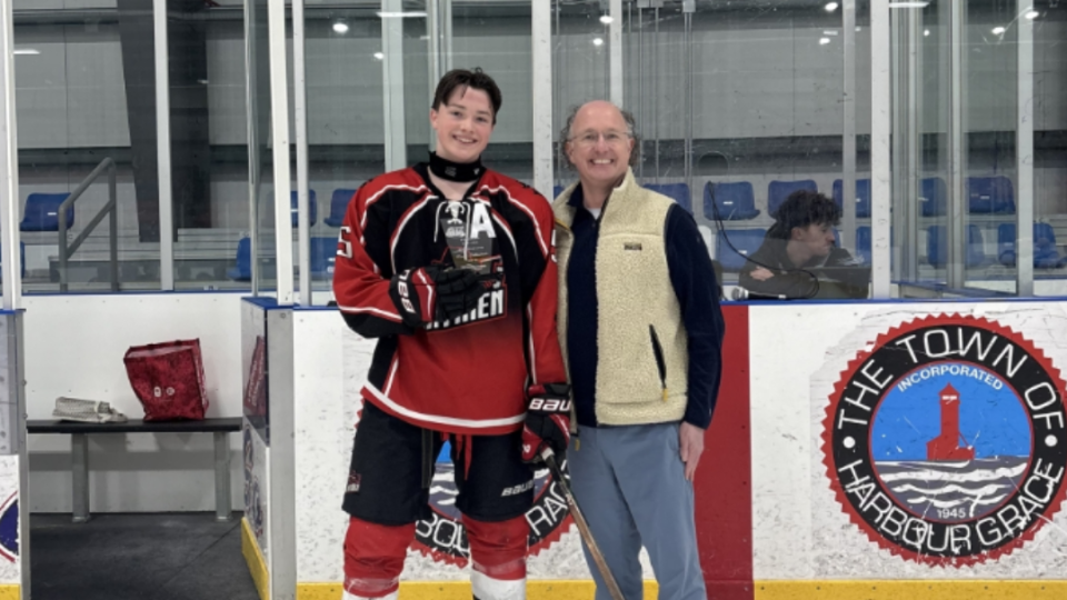 Munn Insurance U15 AAA Top defenseman of the Year Award winner